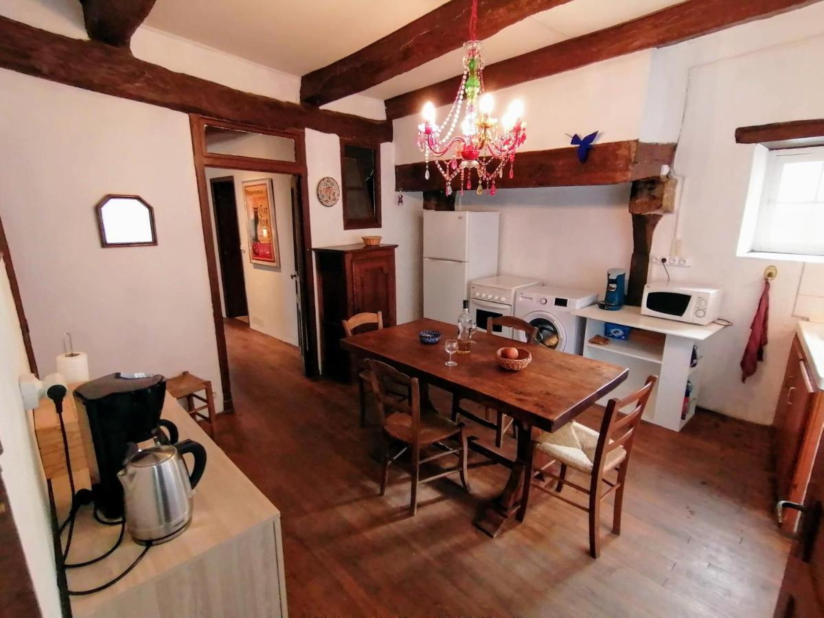 11 Rue Basse Najac Villa Exteriör bild